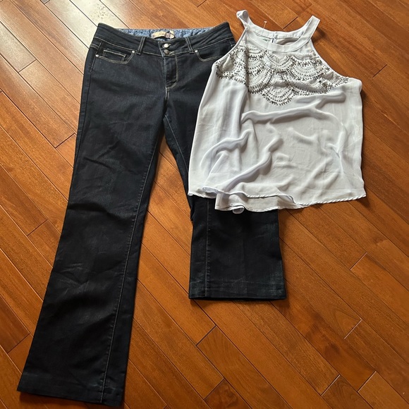 Paige "Hidden Hills" bootcut jeans with double button fly in dark rinse - Size31 - Picture 3 of 16